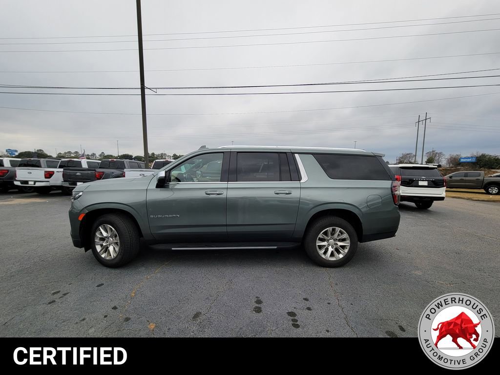 Used 2024 Chevrolet Suburban Premier image 3