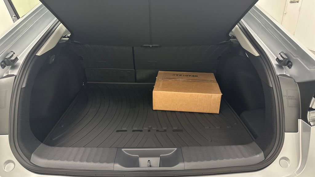 New 2026 Toyota Prius Plug-In Hybrid image 12