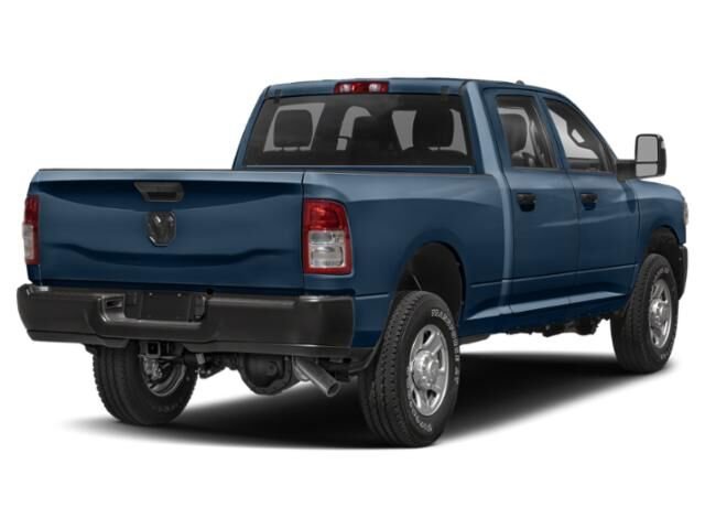 Used 2024 RAM 3500 Tradesman w/ Chrome Appearance Group AWD/4WD image 3
