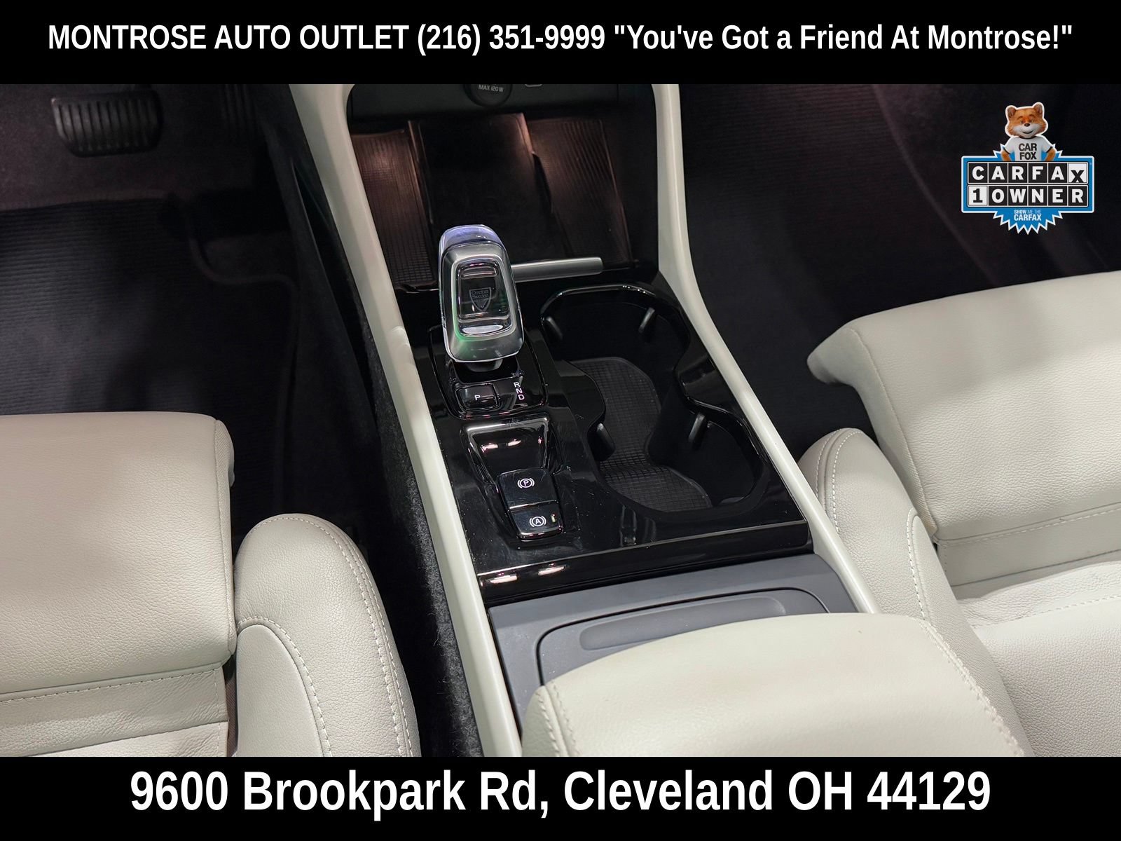 Used 2024 Volvo XC40 B5 Ultimate w/ Protection Package Premier AWD/4WD image 26