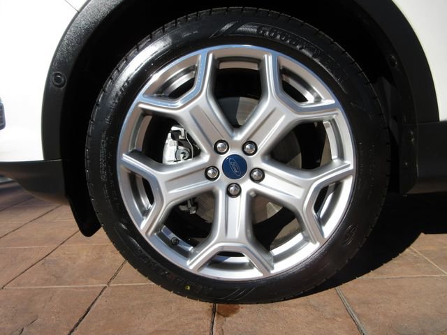 Certified 2019 Ford Escape Titanium image 8