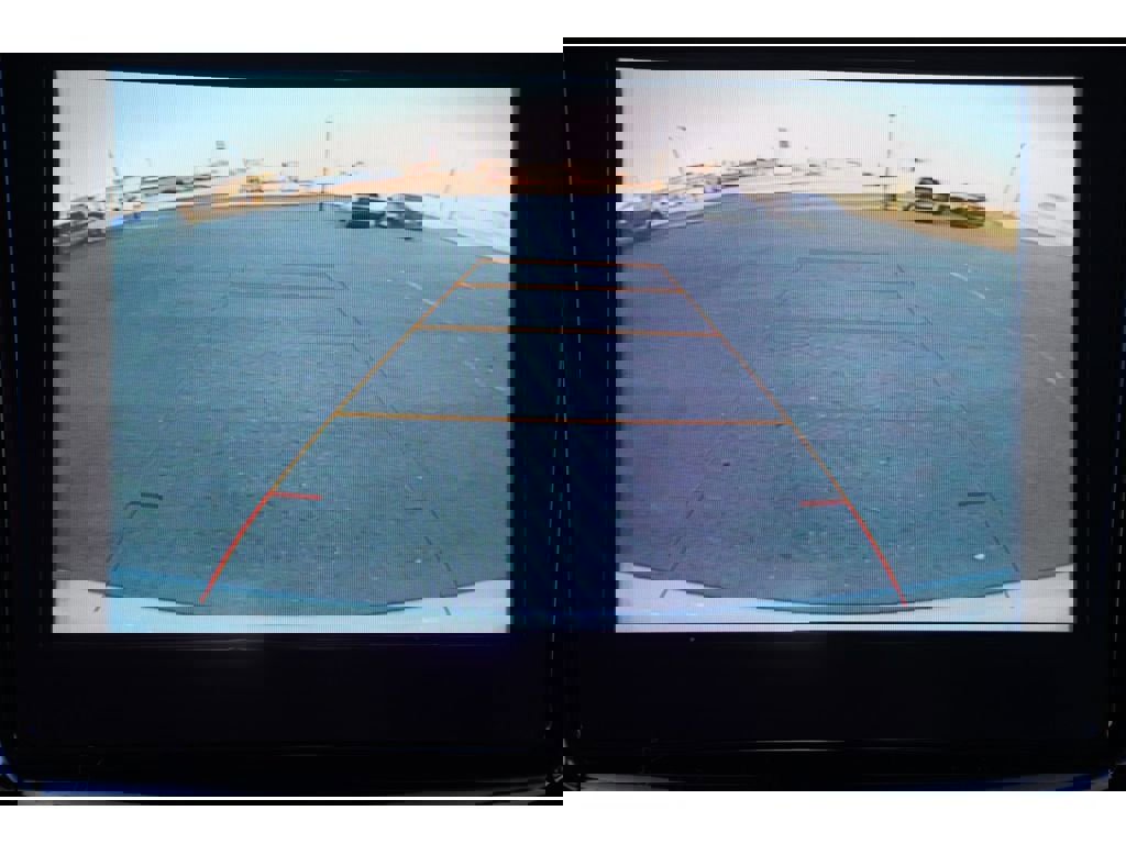 Used 2019 Chevrolet Traverse LT w/ LPO, Black Accent Package image 28