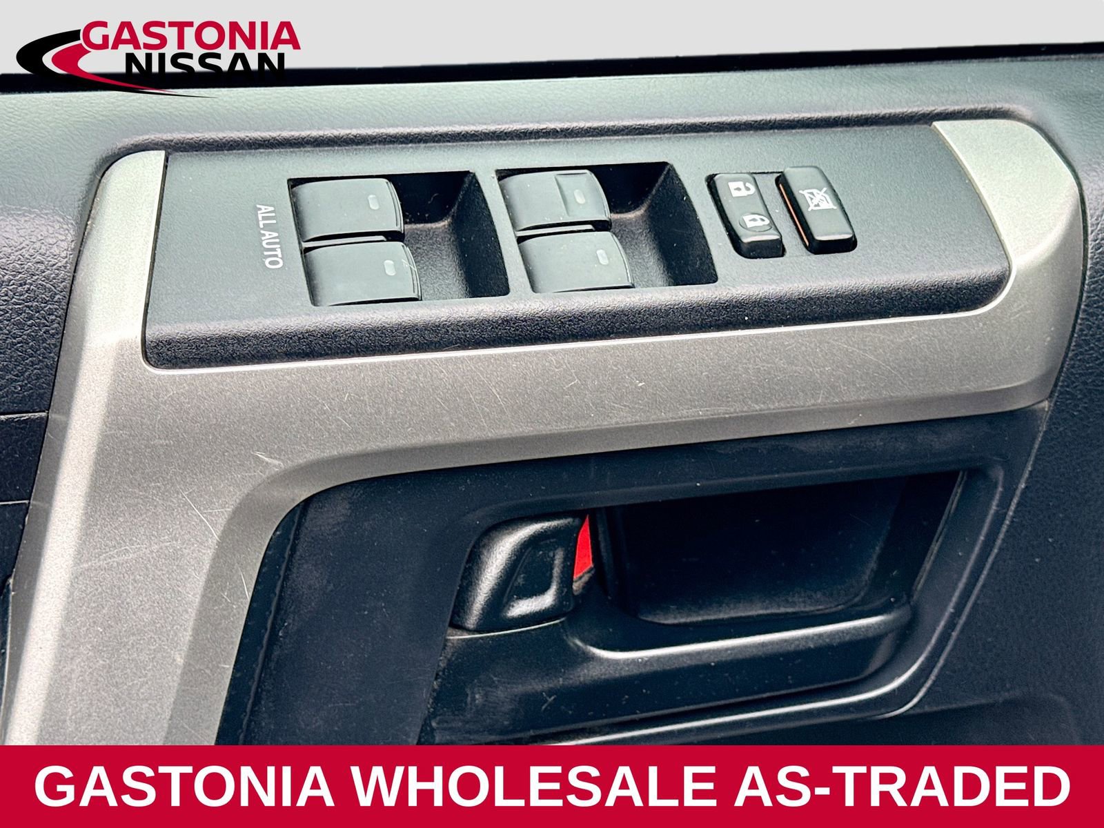 Used 2011 Toyota 4Runner SR5 image 16