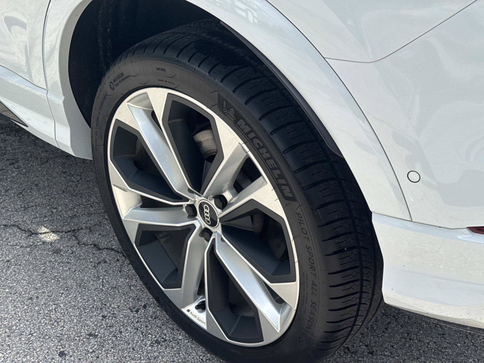 Used 2021 Audi Q3 2.0T Premium Plus w/ Premium Plus Package AWD/4WD image 12