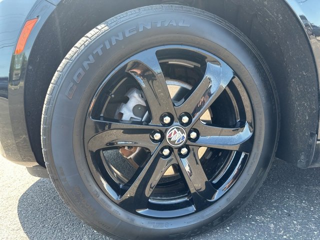 Used 2023 Buick Enclave Essence w/ Experience Buick Package image 9