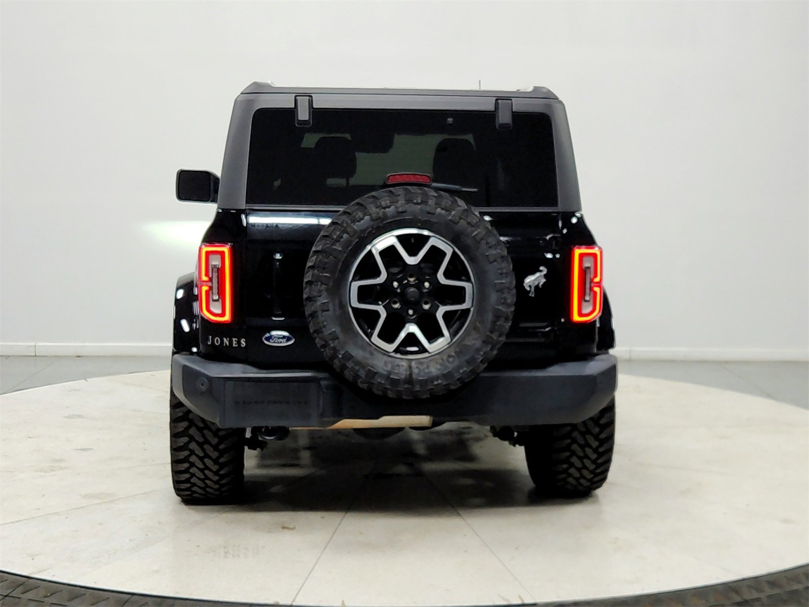 Used 2023 Ford Bronco Outer Banks image 6