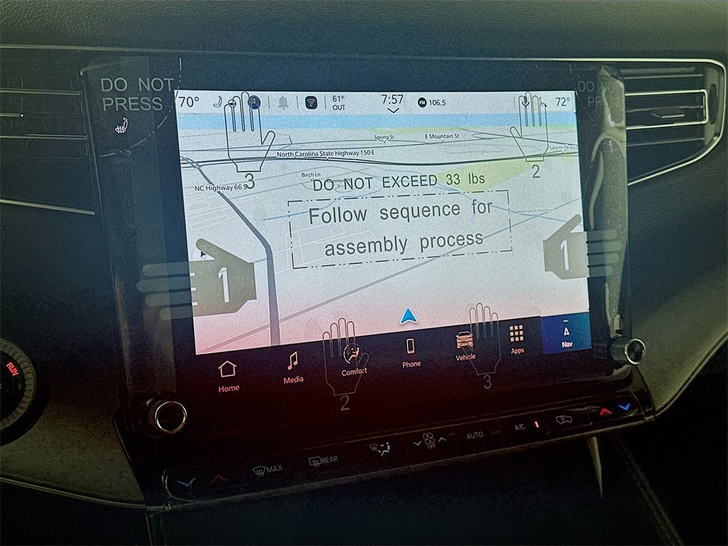 New 2025 Jeep Wagoneer L Series II image 15