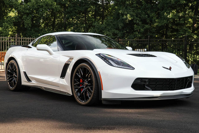 Used 2016 Chevrolet Corvette Z06 w/ 2LZ Preferred Equipment Group RWD image 18