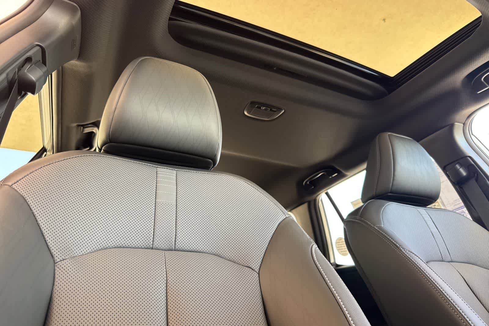 New 2026 Subaru Outback Touring XT AWD/4WD image 18