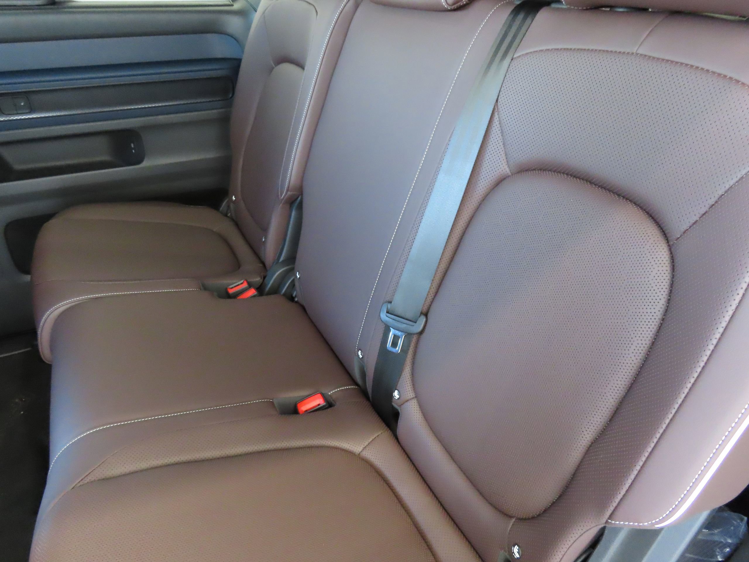 New 2025 Volkswagen ID. Buzz Pro S image 23