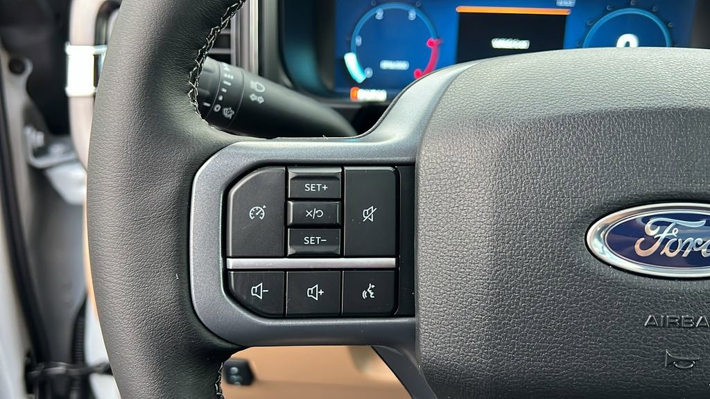 New 2026 Ford F250 Lariat w/ Black Appearance Package image 19