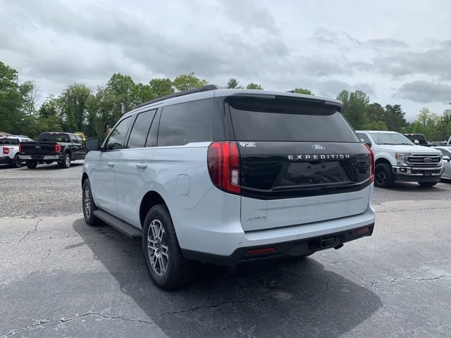 New 2025 Ford Expedition Active RWD image 6