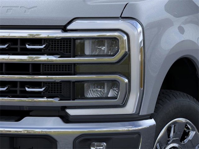 New 2025 Ford F250 Lariat w/ Lariat Ultimate Package image 18