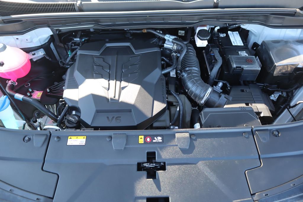 Used 2025 Kia Carnival SX Prestige image 27