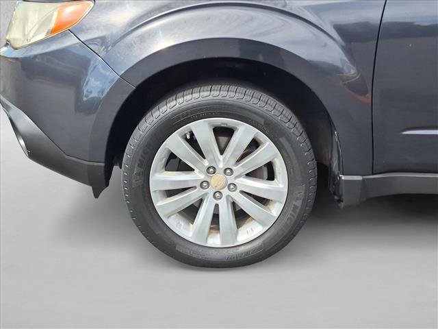 Used 2013 Subaru Forester 2.5X Premium w/ Popular Pkg 2 AWD/4WD image 23