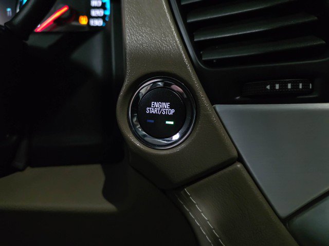 Used 2017 GMC Yukon XL SLT w/ Open Road Package image 27