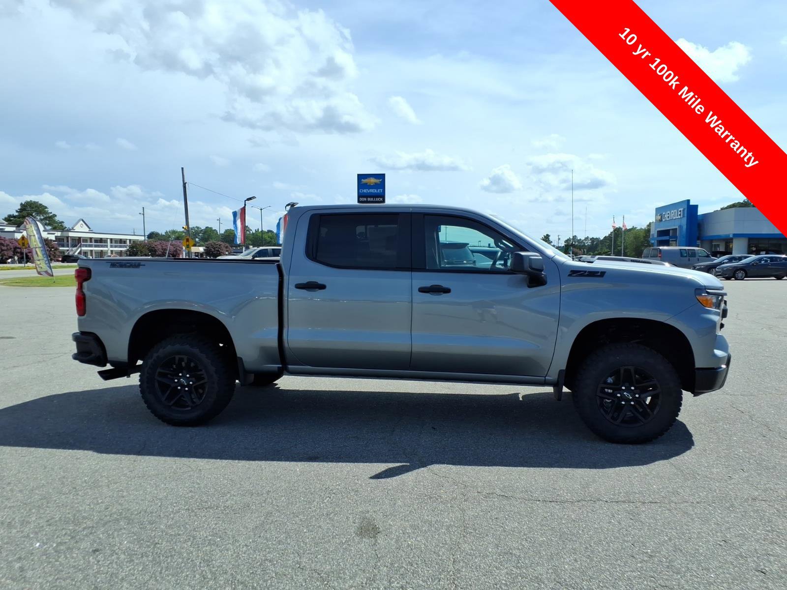 New 2026 Chevrolet Silverado 1500 Custom Trail Boss w/ Dark Appearance Package AWD/4WD image 6
