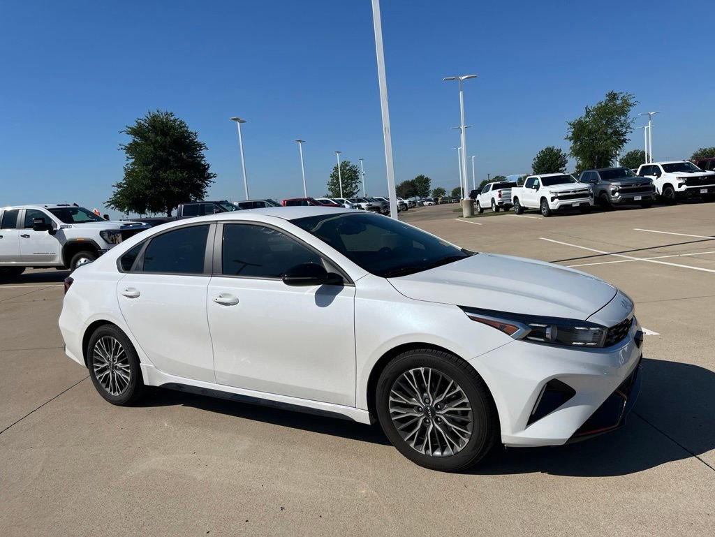 Used 2023 Kia Forte GT-Line w/ GT-Line Technology Package FWD image 6