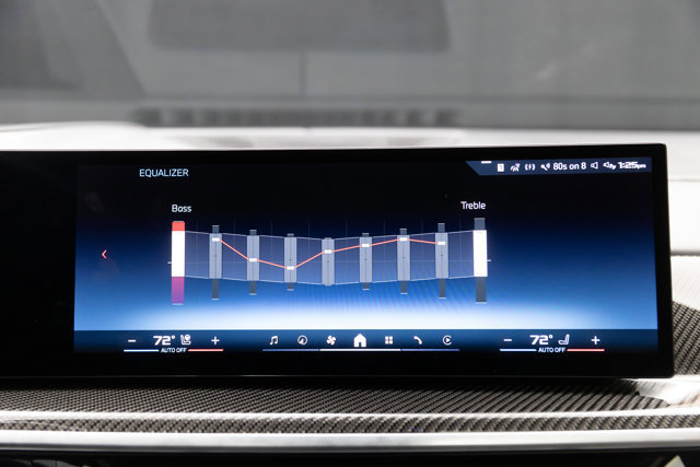 Used 2024 BMW X7 M60i w/ Executive Package image 20