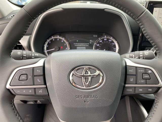 New 2026 Toyota Highlander XLE AWD/4WD image 14