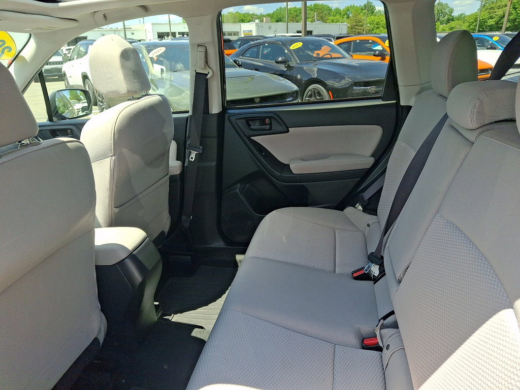 Used 2015 Subaru Forester 2.5i Premium w/ Popular Package #1 AWD/4WD image 24