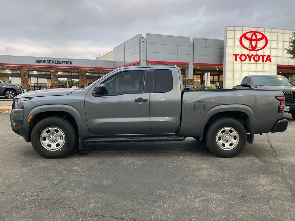 Used 2025 Nissan Frontier S image 7