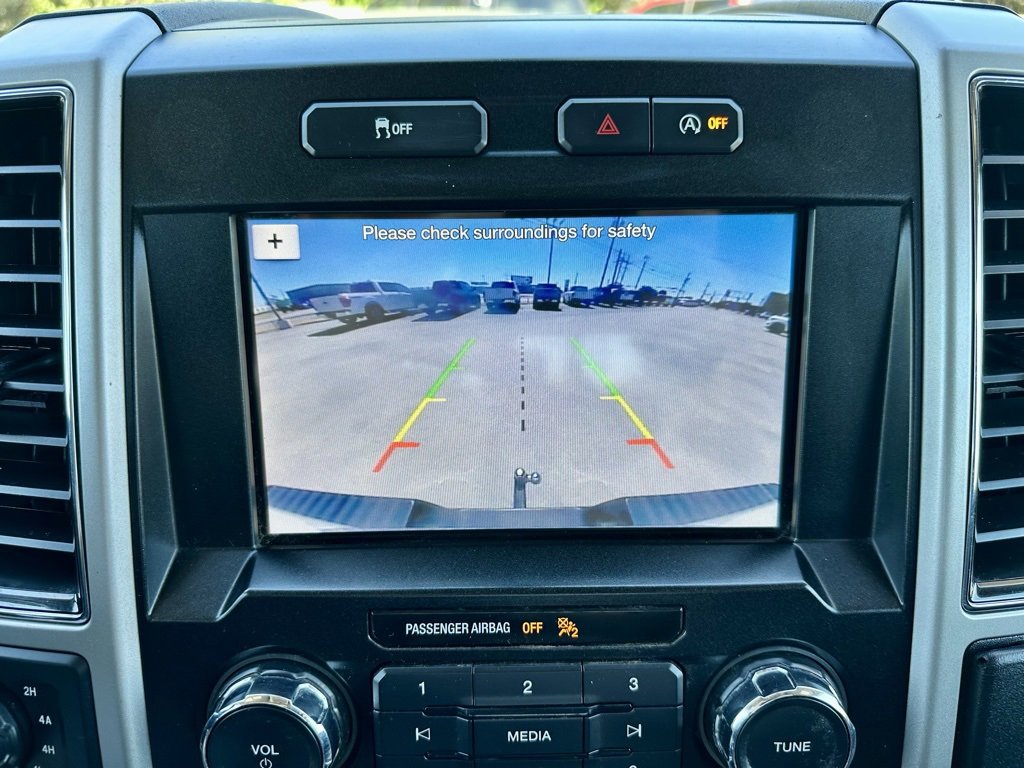 Used 2019 Ford F150 Lariat image 24