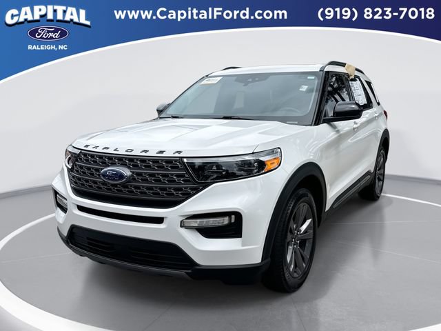 Certified 2023 Ford Explorer XLT w/ Equipment Group 202A AWD/4WD image 1