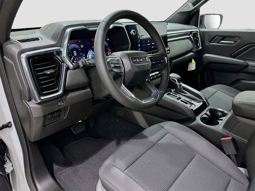 New 2026 GMC Canyon Elevation w/ Convenience Package image 9