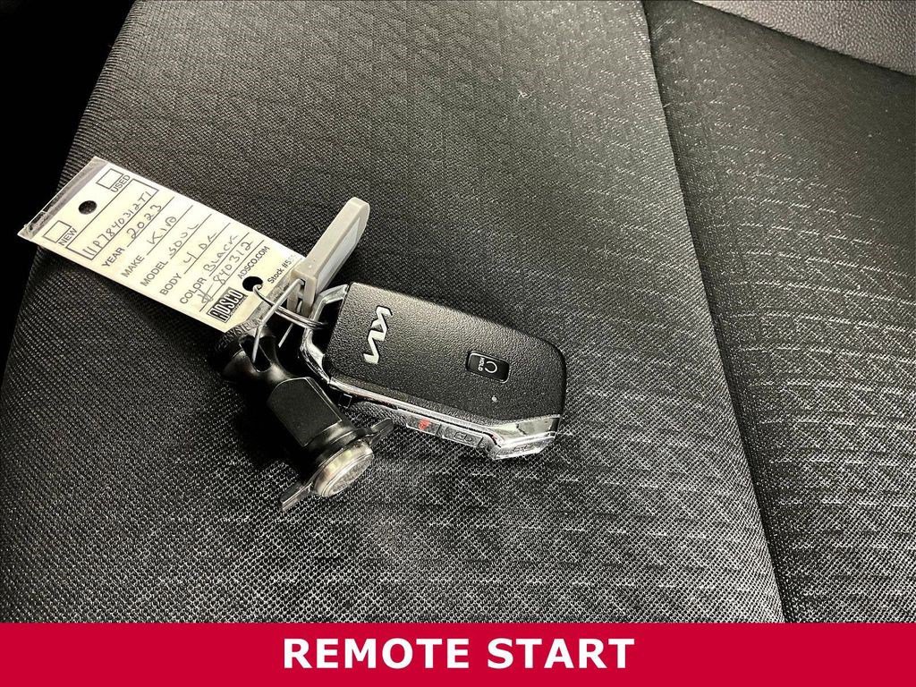 Used 2023 Kia Soul GT-Line w/ GT-Line Technology Package FWD image 34