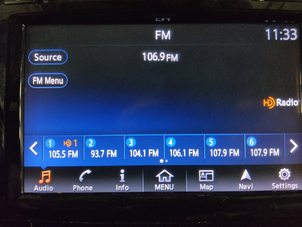 Used 2017 Nissan Murano SV image 25
