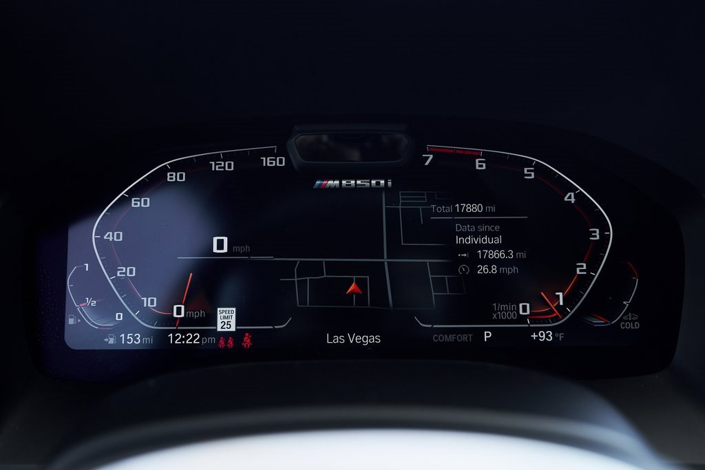 Used 2024 BMW M850i xDrive Coupe image 35