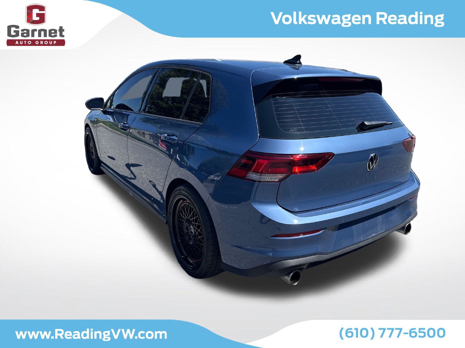 Used 2025 Volkswagen GTI SE FWD image 3