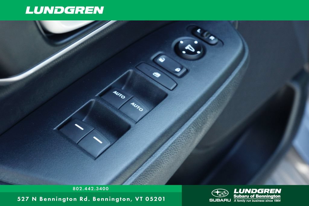 Used 2020 Honda CR-V Touring image 12