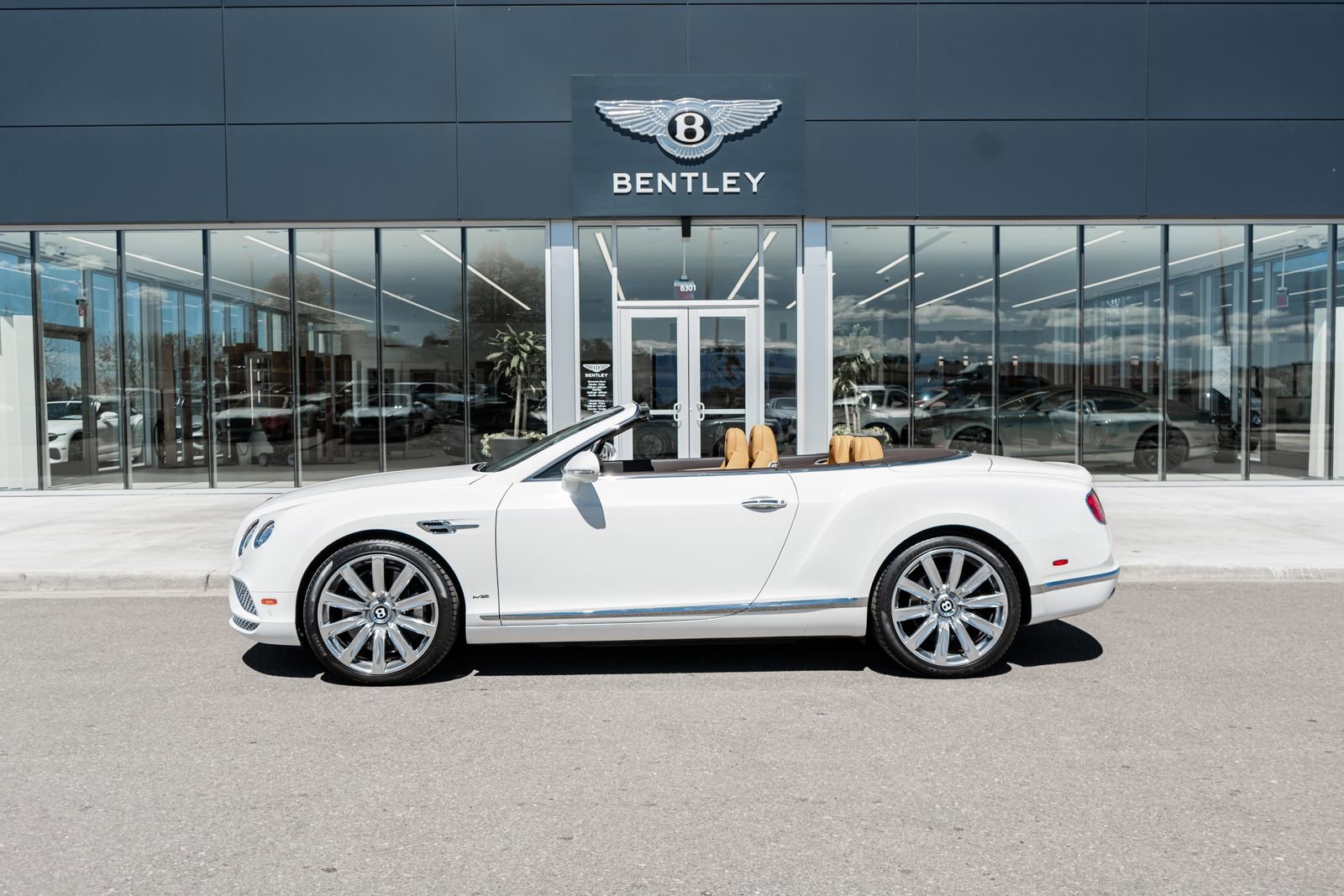 Used 2016 Bentley Continental GT image 5
