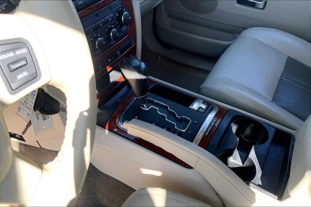 Used 2006 Jeep Grand Cherokee Limited AWD/4WD image 17
