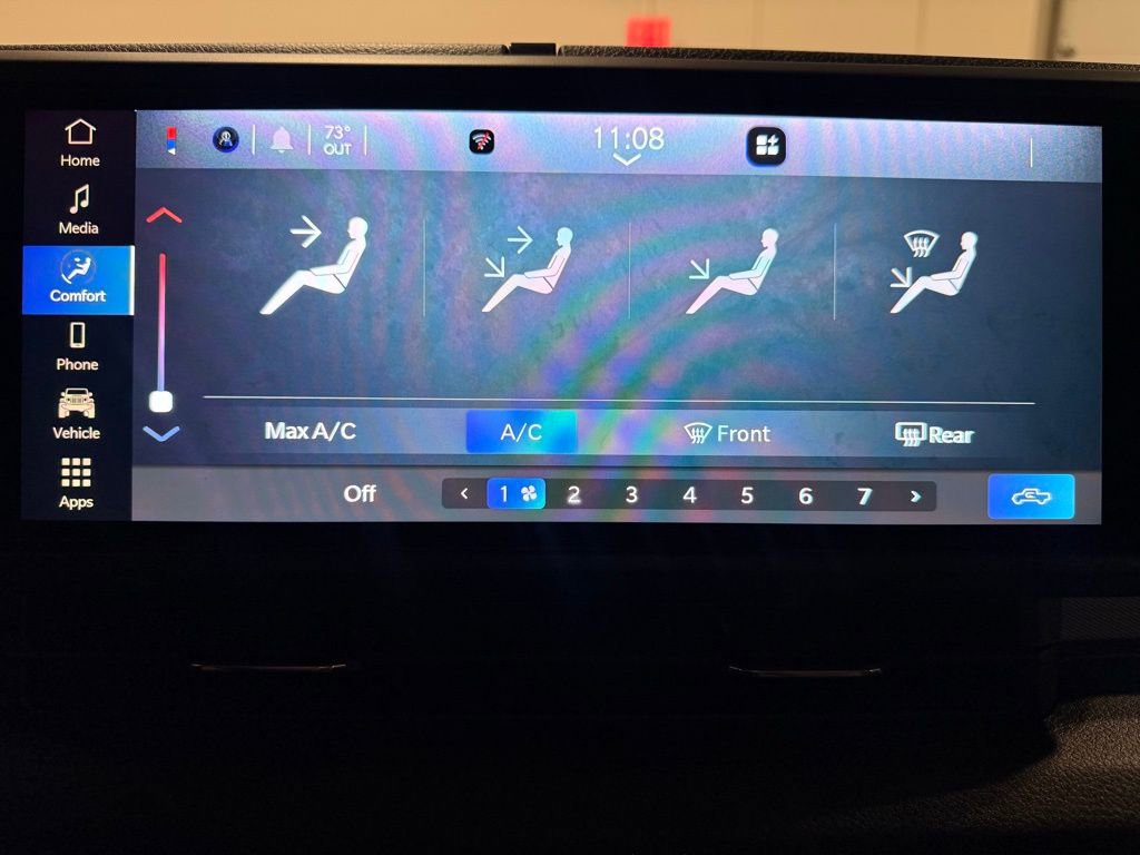 Used 2025 Jeep Gladiator Sport image 21