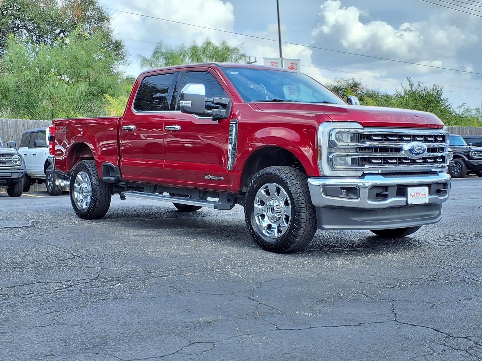 Certified 2025 Ford F250 Lariat w/ Chrome Package AWD/4WD image 4