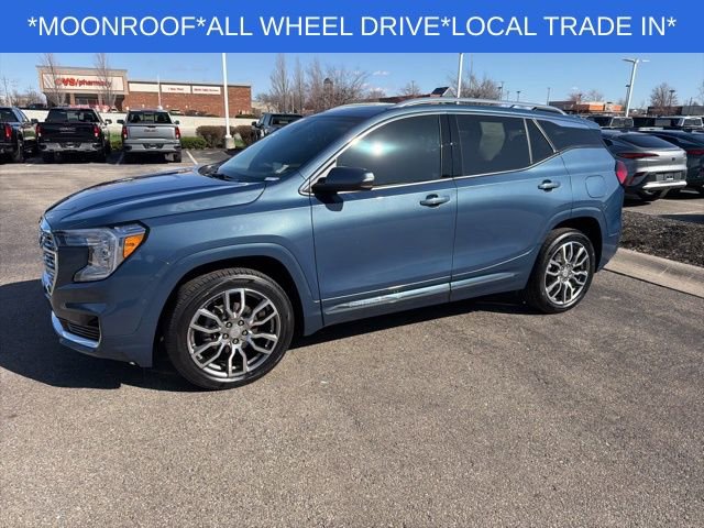 Used 2024 GMC Terrain Denali w/ Denali Premium Package image 6