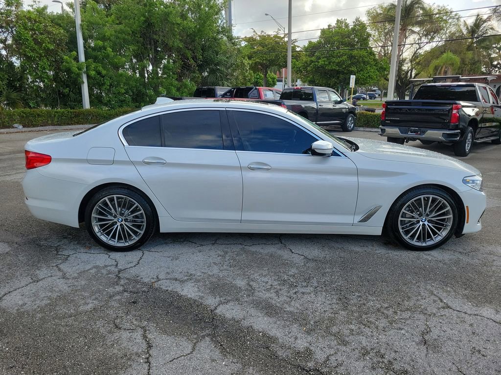 Used 2018 BMW 530i image 10