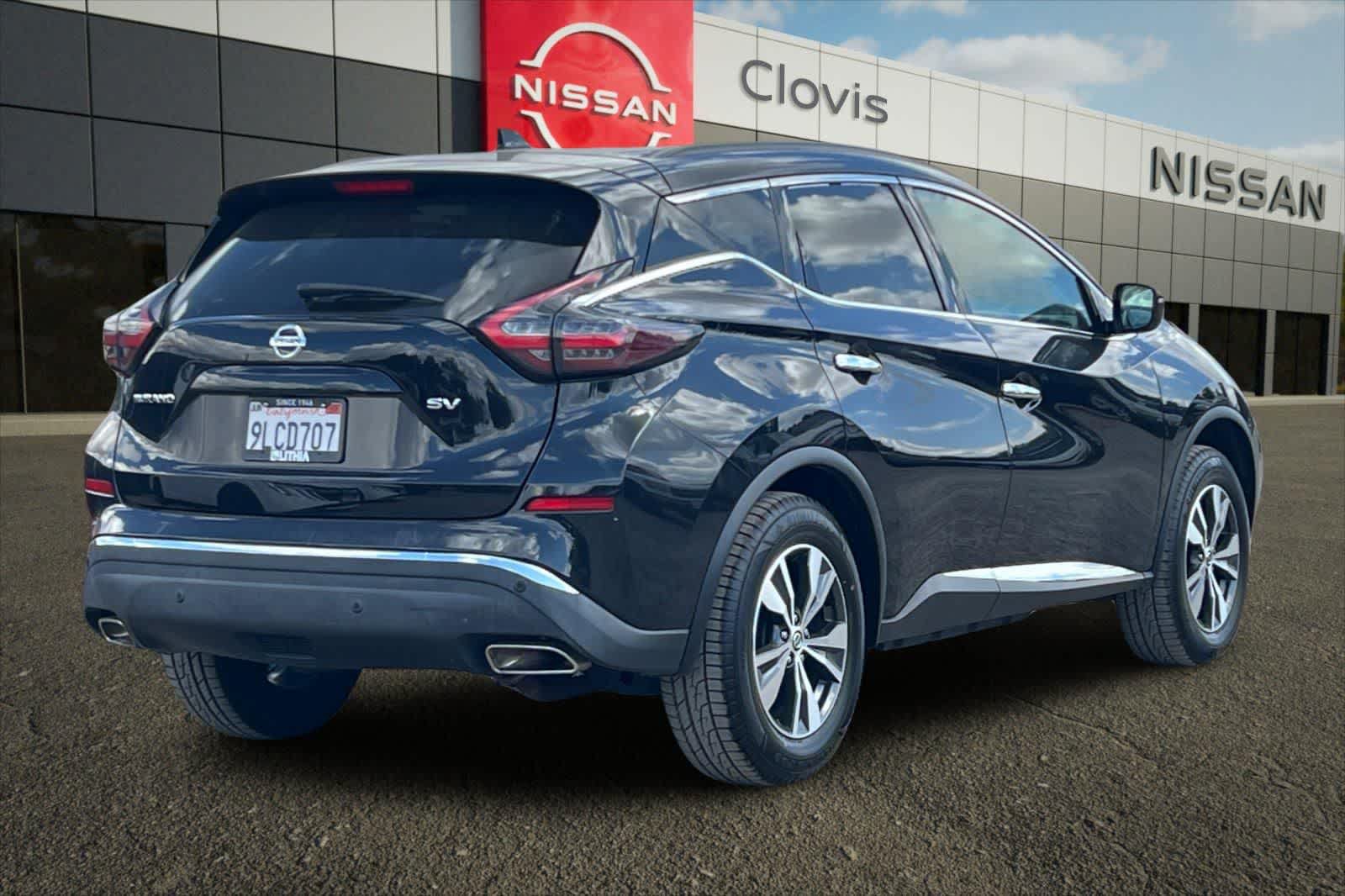 Used 2021 Nissan Murano SV FWD image 3