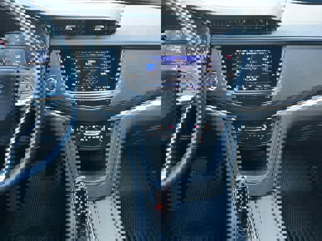 Used 2024 Cadillac XT6 Luxury w/ LPO, Floor Liner Package image 13