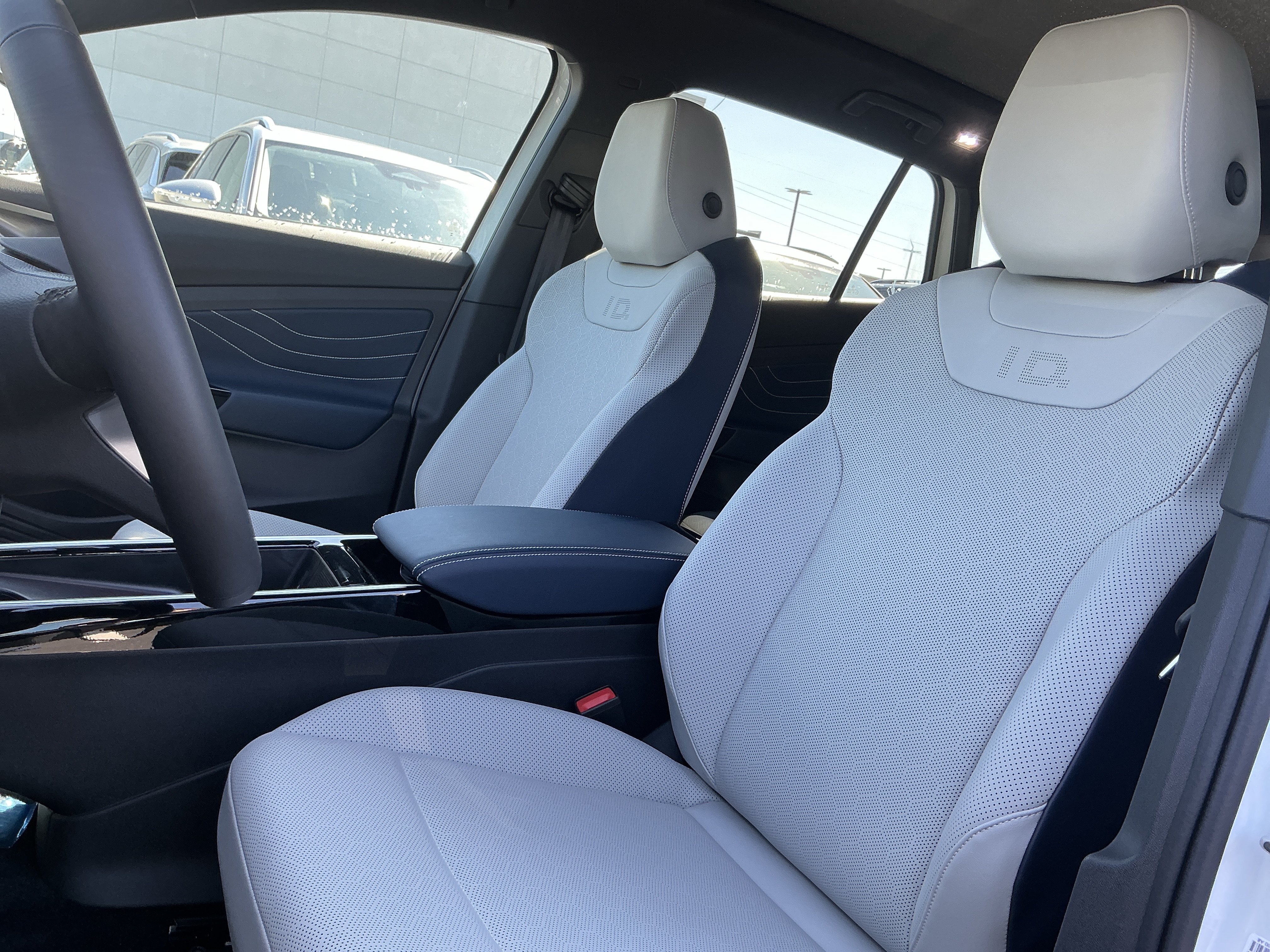 New 2026 Volkswagen ID.4 Pro S Plus AWD/4WD image 13
