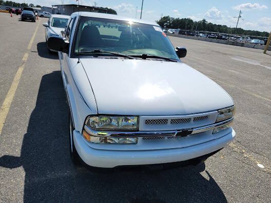 Used 2003 Chevrolet S10 Pickup 2WD Extended Cab w/ Convenience Package