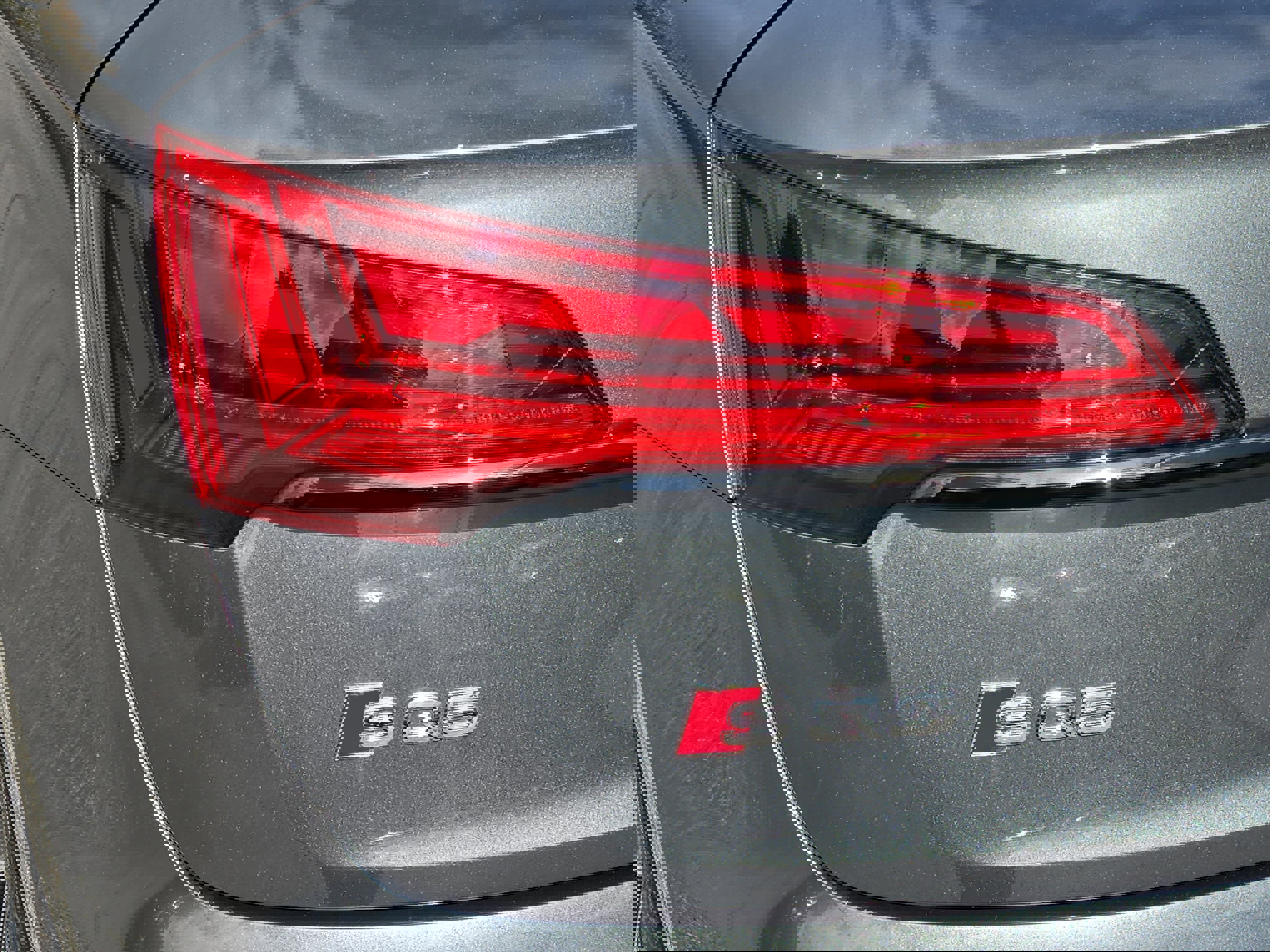 Certified 2024 Audi SQ5 Premium Plus image 47