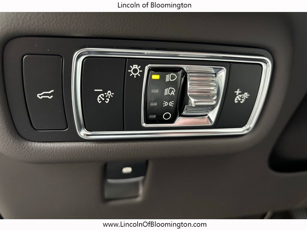 New 2026 Lincoln Nautilus Black Label w/ Jet Appearance Package image 42