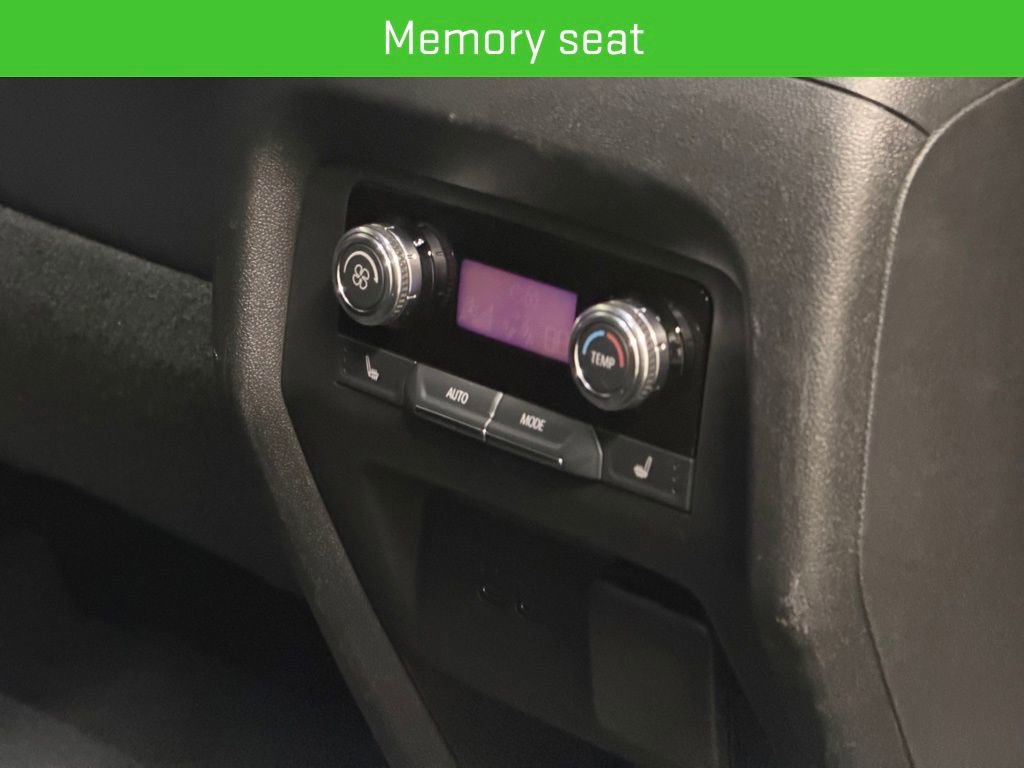 Certified 2025 GMC Acadia Denali w/ Super Cruise Package AWD/4WD image 25