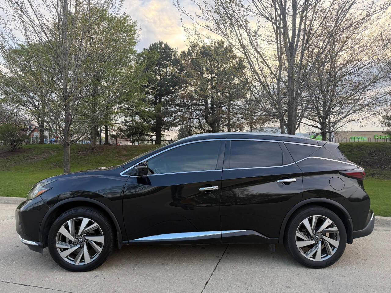 Used 2019 Nissan Murano SL w/ SL Technology Package FWD image 21
