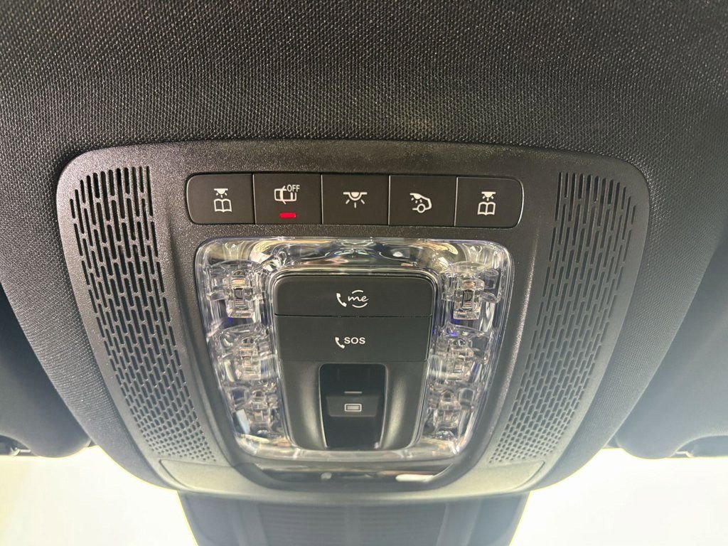 Used 2024 Mercedes-Benz GLS 450 4MATIC image 23