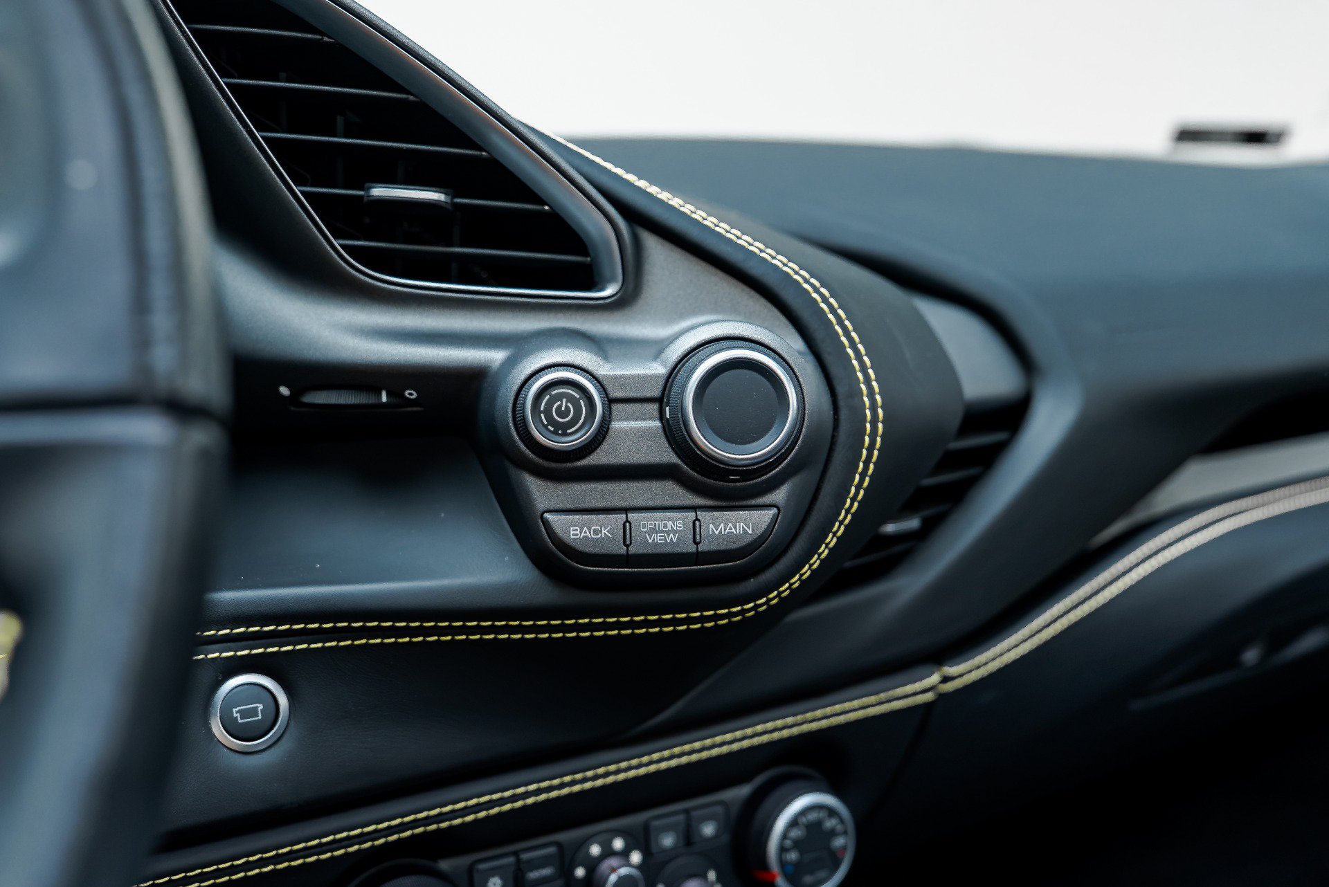 Used 2019 Ferrari 488 Spider RWD image 56